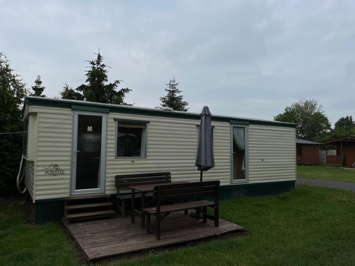 斯特拉霍廷Autocamp Free Star - Mobilheimy公寓 外观 照片